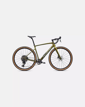 Diverge 4 comp carbon - studio view 1