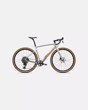 Diverge 4 comp carbon - studio view 5