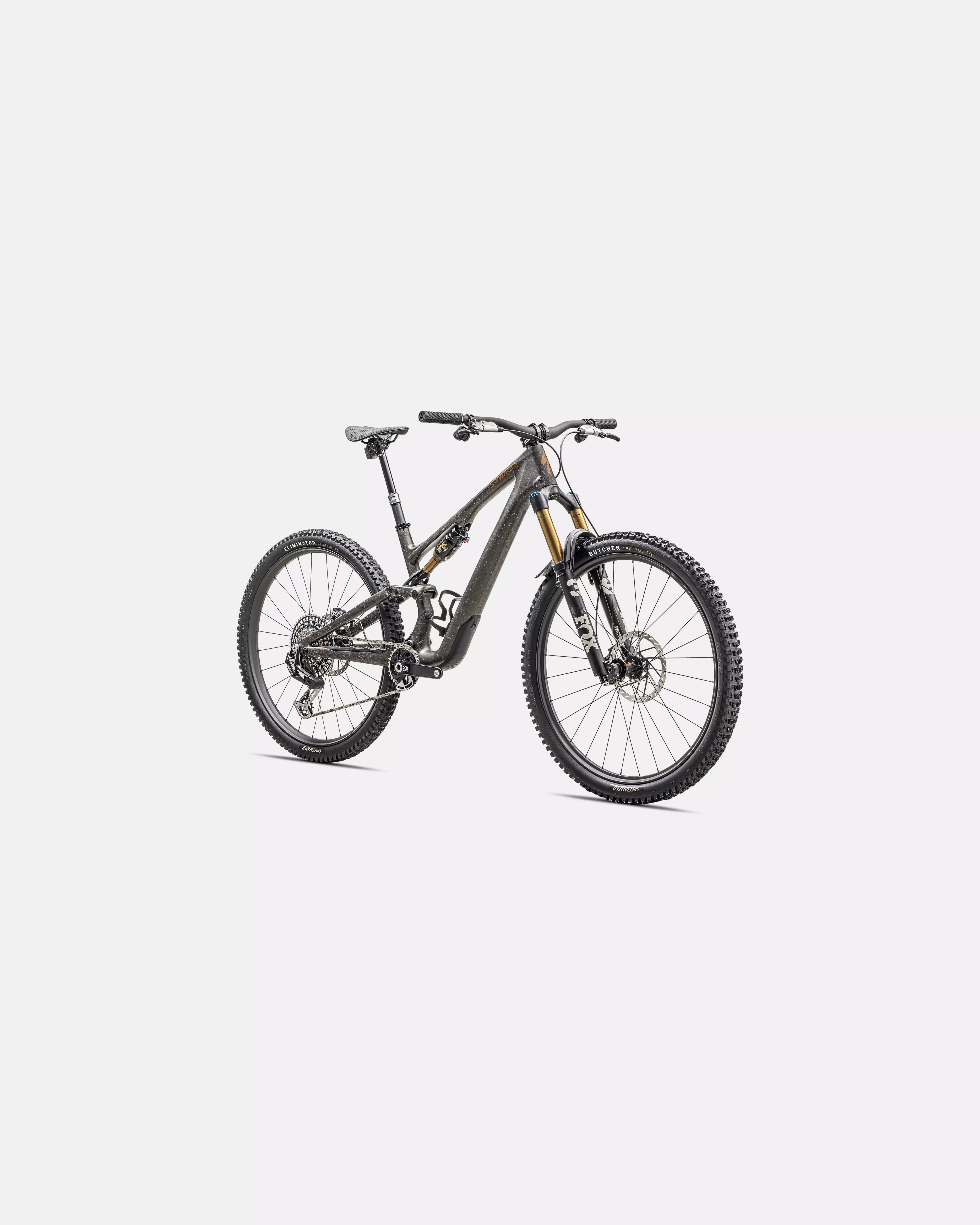 S-Works Stumpjumper 15 - studio view 2