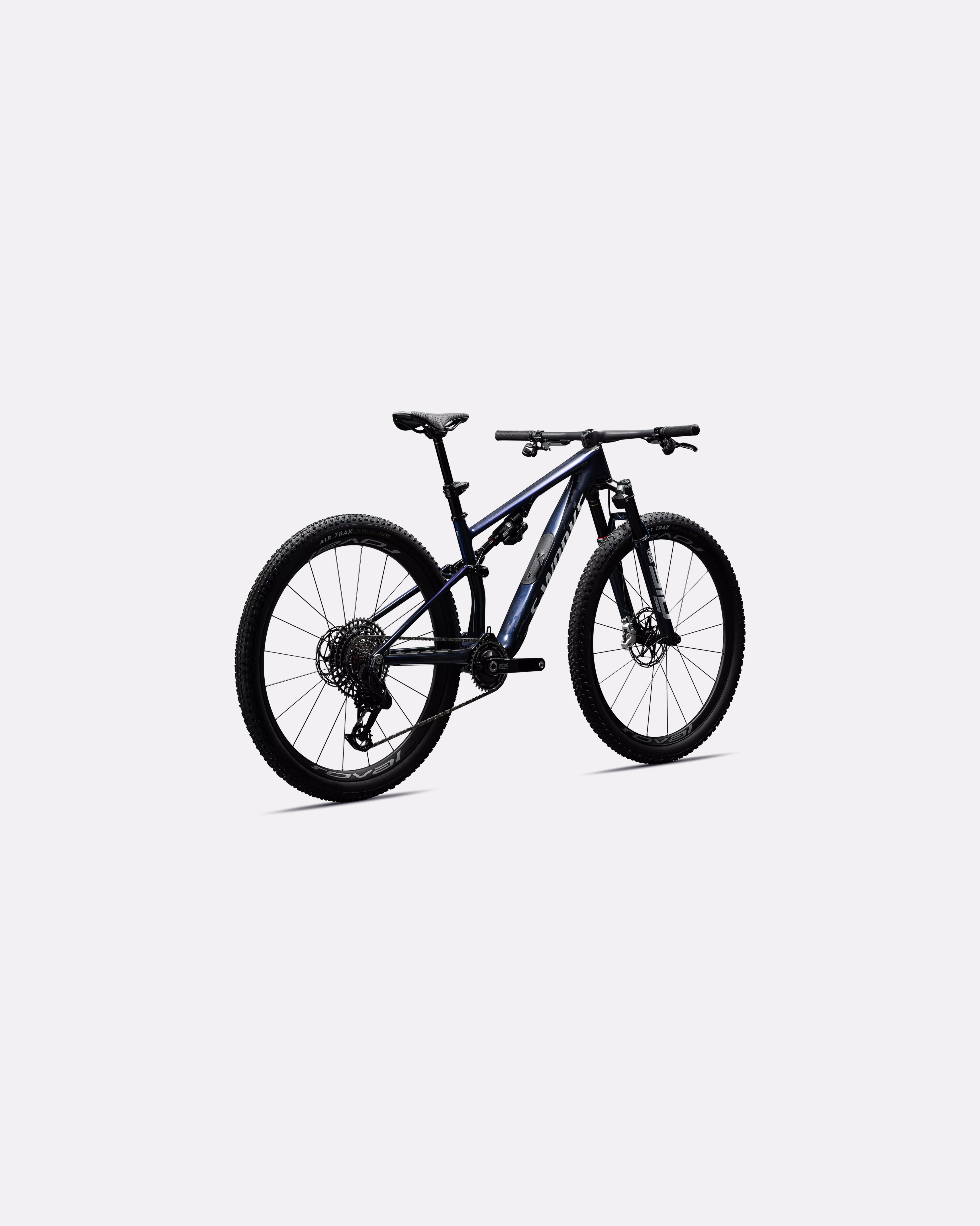 S-Works Epic 8 - studio view 3