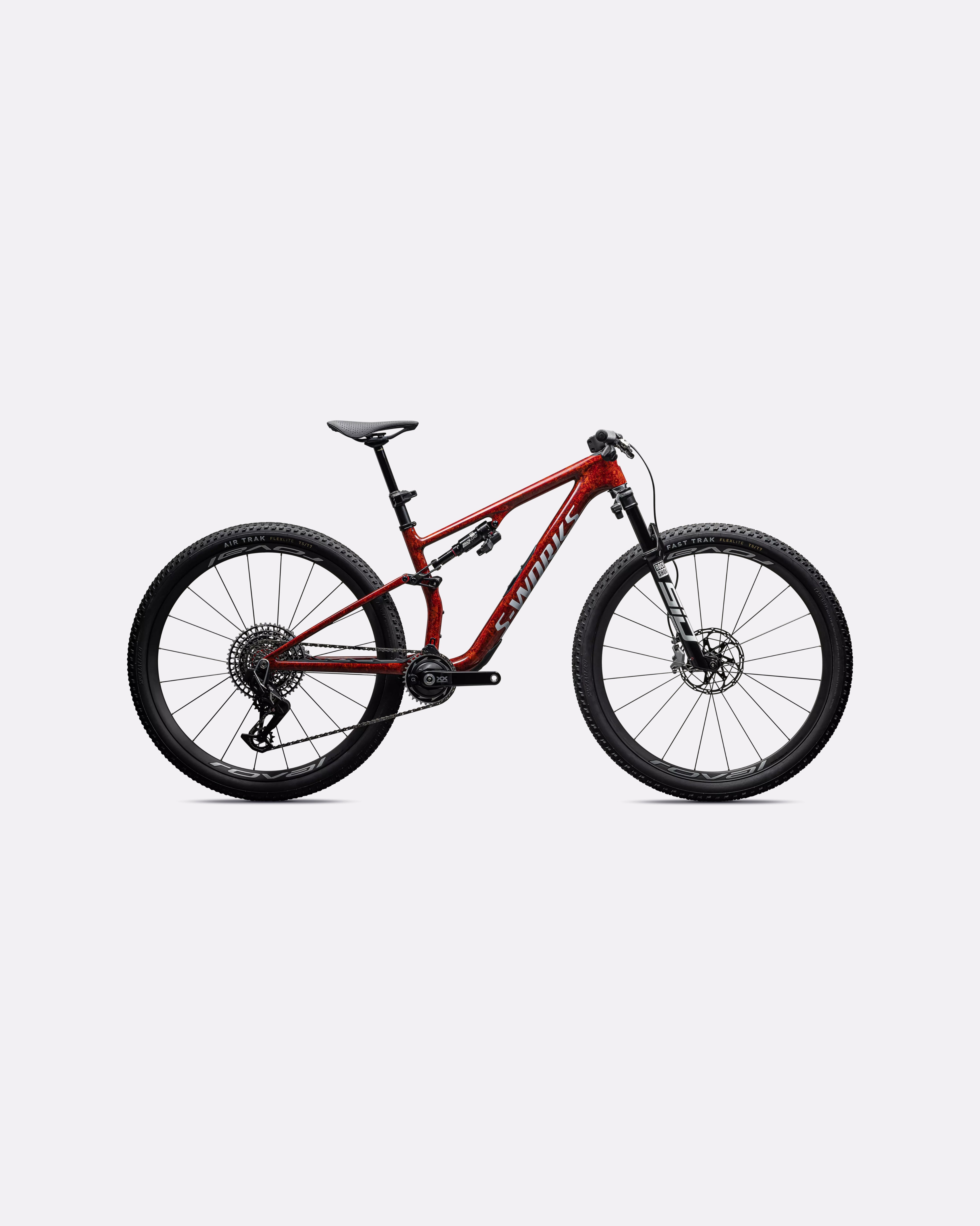 S-Works Epic 8 - studio view 8