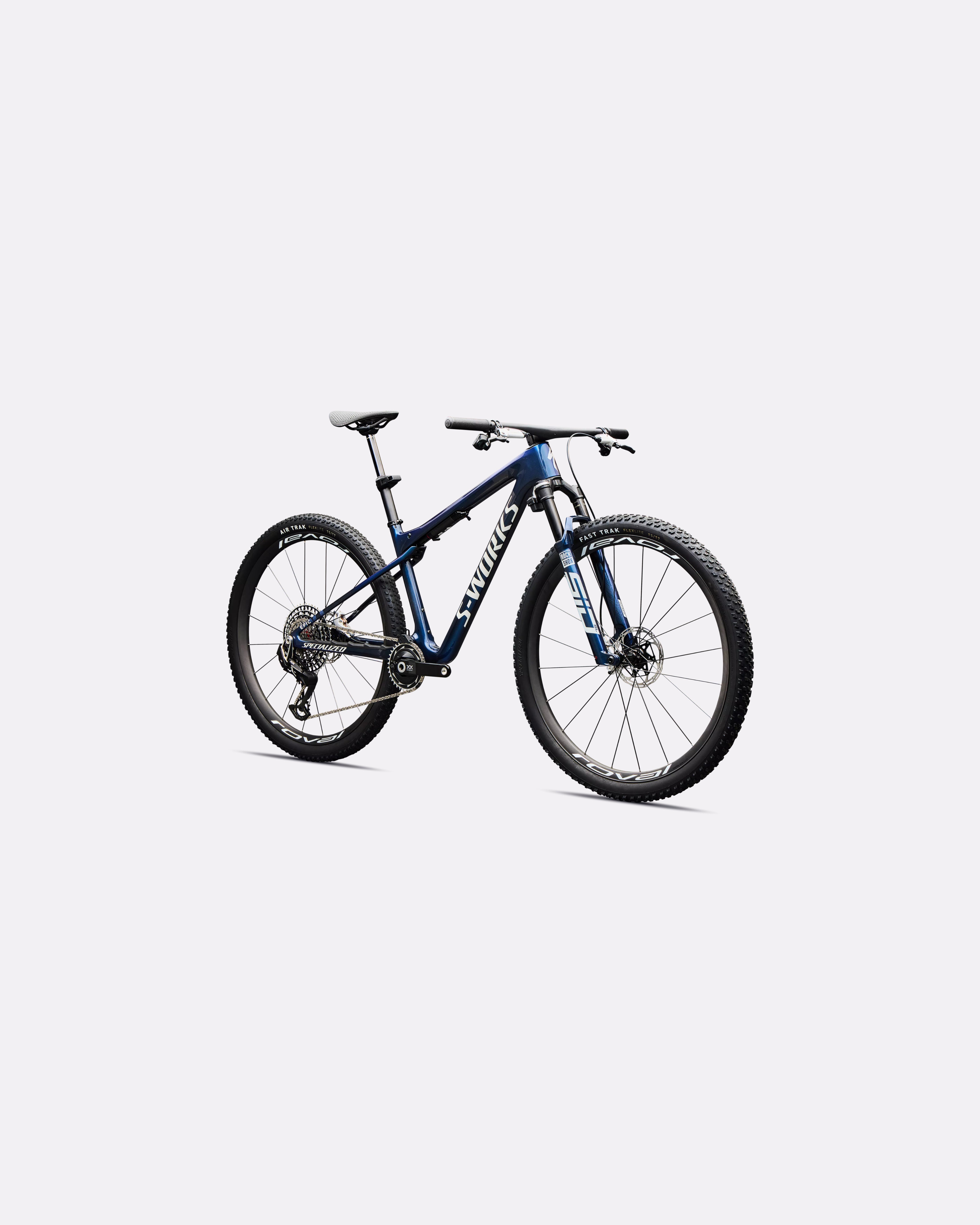 S-Works Epic World Cup - studio view 9