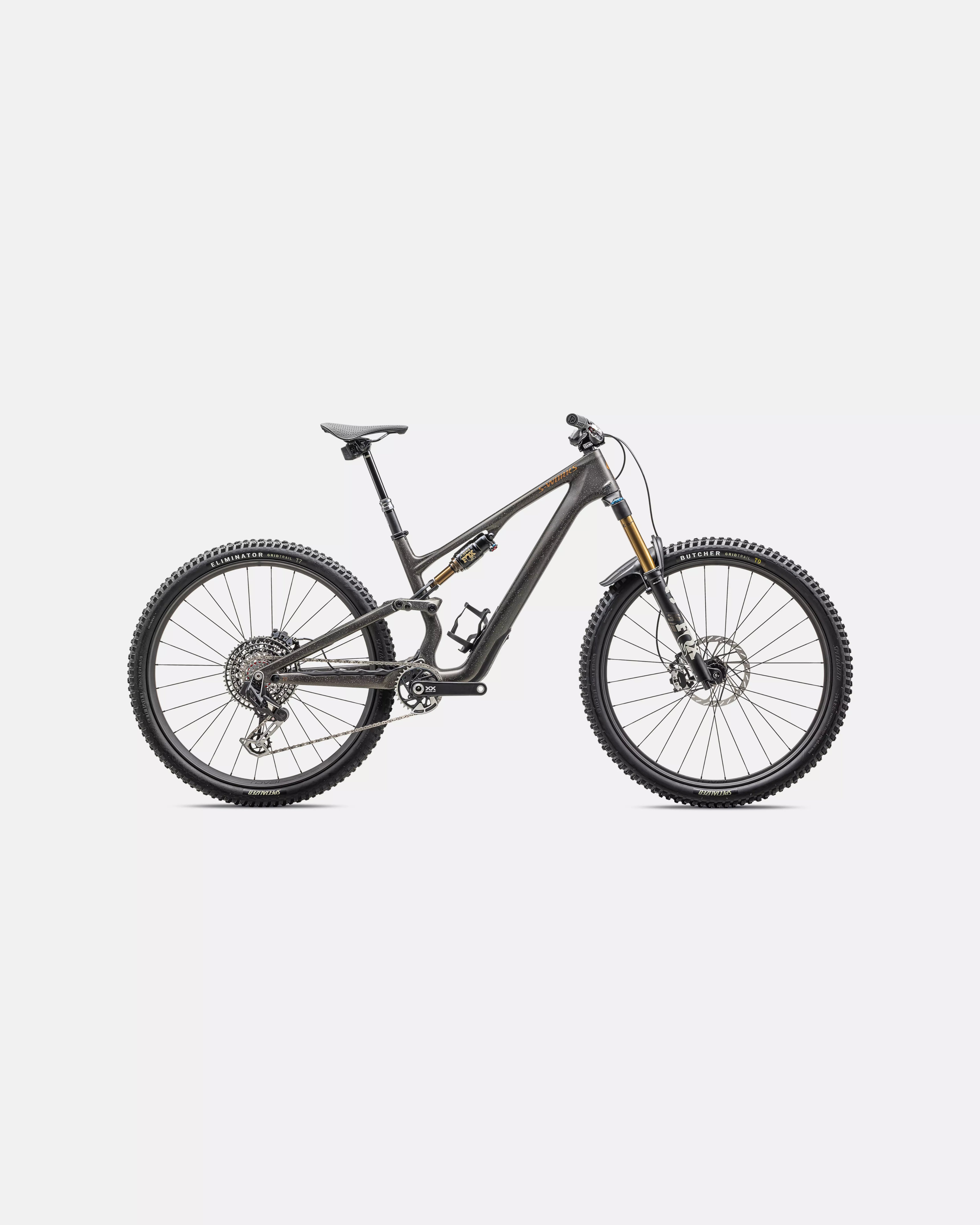 S-Works Stumpjumper 15 - studio view 1