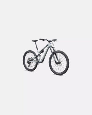 Stumpjumper 15 EVO comp - studio view 2