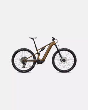 Turbo Levo R comp - studio view 9