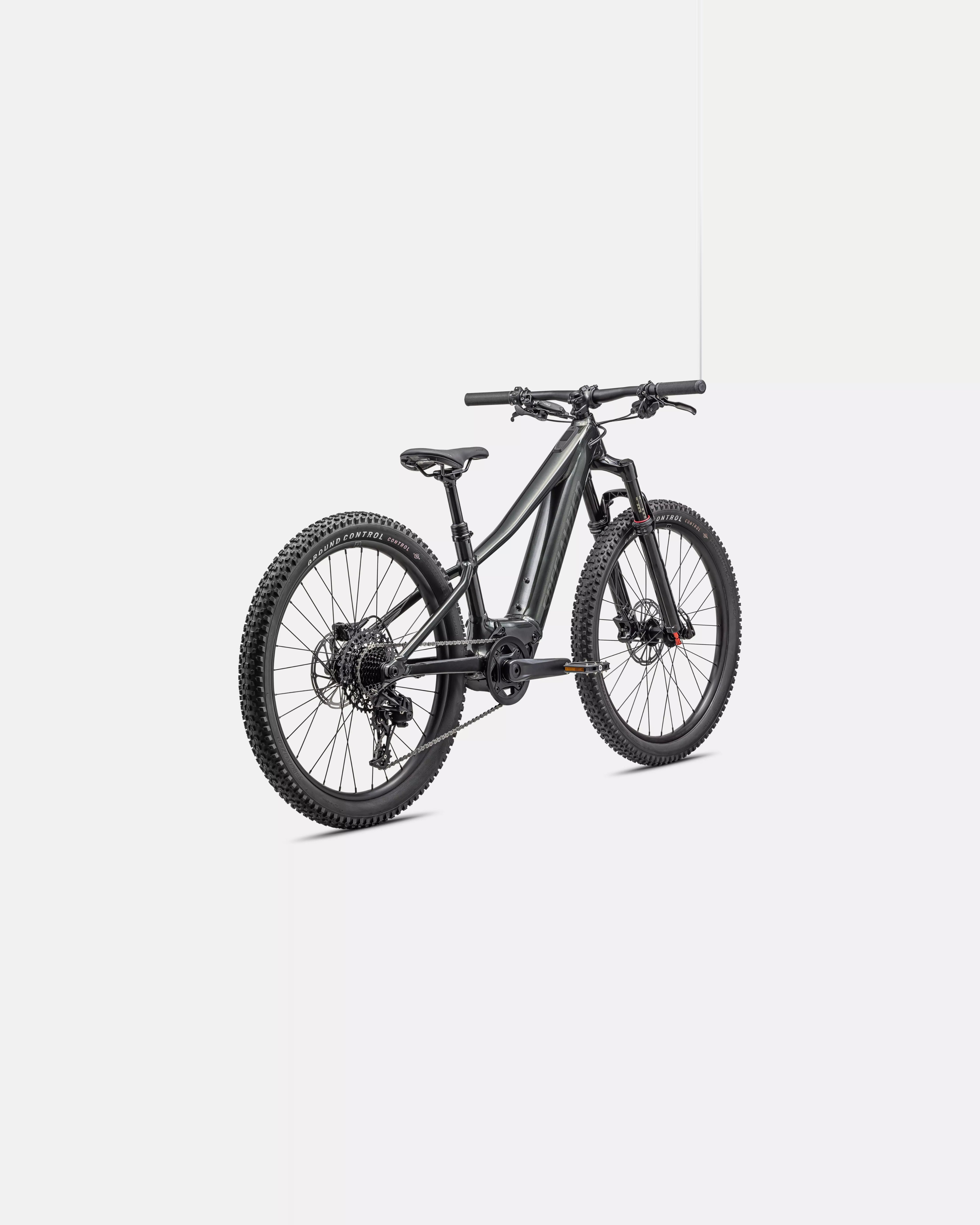 Turbo Levo SL kids - studio view 11